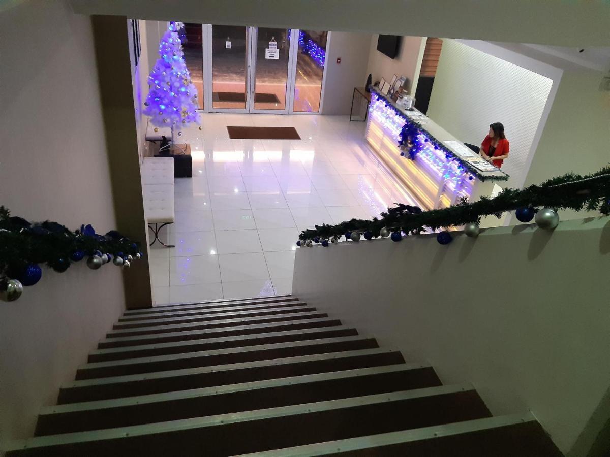 Subic Bay Hostel Olongapo Dış mekan fotoğraf